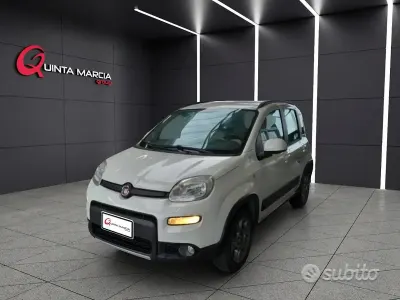 Usata Fiat Panda 4x4 95 CV (69 kW) 2016 Bianco Utilitaria