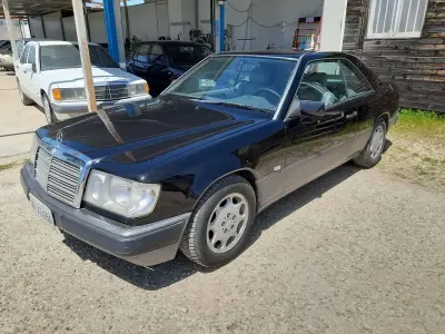 Usata Mercedes C200 136 CV (100 kW) 1993 Nero Coupé