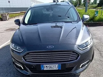 Usata Ford Mondeo Business Edition 179 CV (131 kW) 2017 Grigio Station wagon