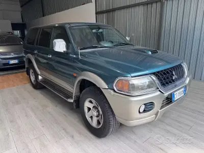 Usata Mitsubishi Pajero Sport 115 CV (84 kW) 2005 Verde SUV