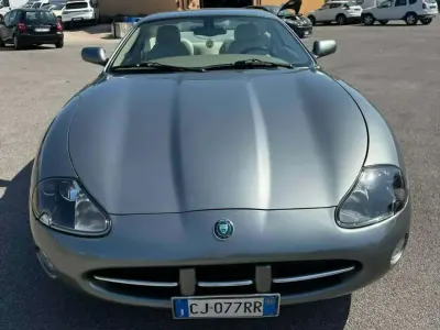 Usata Jaguar XK8