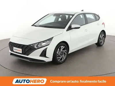 Usata Hyundai i20 84 CV (61 kW) 2024 Bianco Utilitaria