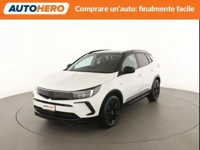 Usata Opel Grandland X GS Line 131 CV (96 kW) 2022 Bianco SUV