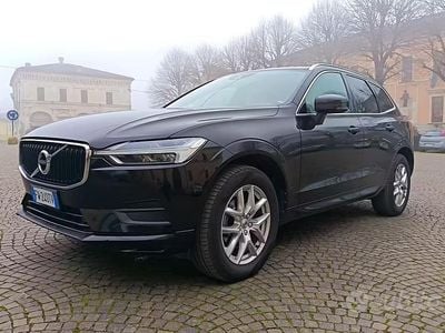 Usata Volvo XC60 Business Edition 190 CV (139 kW) 2019 Nero SUV