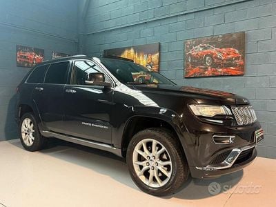 Usata Jeep Grand Cherokee Summit 250 CV (183 kW) 2015 Nero SUV