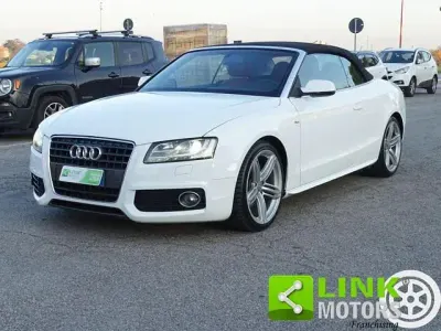 Usata Audi A5 Cabriolet S-Line 170 CV (125 kW) 2011 Bianco Cabrio