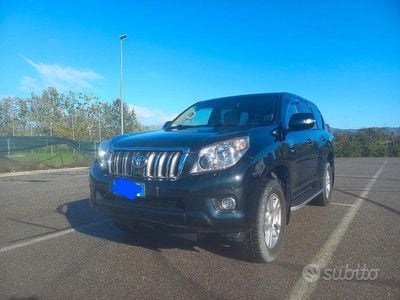 Usata Toyota Land Cruiser Lounge 190 CV (139 kW) 2011 Berlina