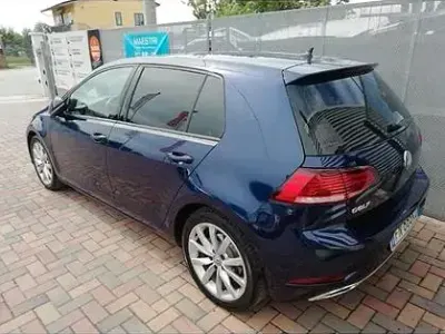 Usata VW Golf VII 125 CV (91 kW) 2018 Bluazzurro Berlina