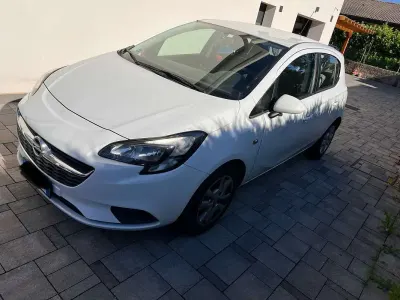 Używany Opel Corsa 90 KM (66 kW) 2015 Biały Hatchback