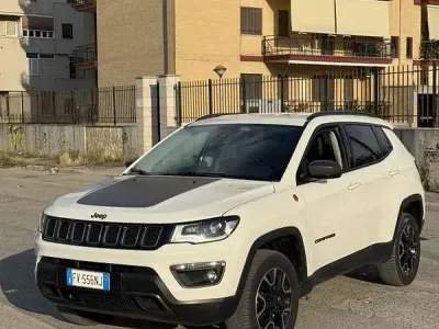 Usata Jeep Compass Trailhawk 170 CV (125 kW) 2019 SUV