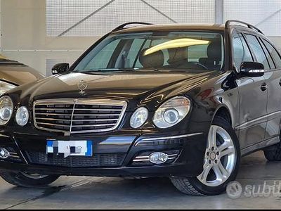Usata Mercedes E280 Avantgarde 231 CV (169 kW) 2007 Nero Station wagon