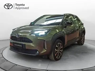 Usata Toyota Yaris Cross Trend 116 CV (85 kW) 2023 Grigio SUV