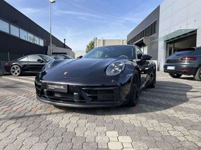 Porsche 911 Carrera GTS