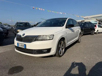 Usata Skoda Rapid 105 CV (77 kW) 2014 Bianco Utilitaria