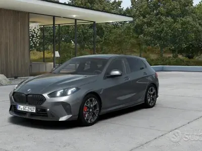 Nuova BMW 120 M Sport 156 CV (114 kW) 2026 Grigio Utilitaria