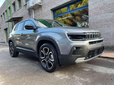 Nuova Jeep Avenger Summit 101 CV (74 kW) 2025 Granite grey SUV
