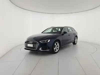 Usata Audi A4 Advanced Plus 163 CV (119 kW) 2023 Blu/azzurro Station wagon