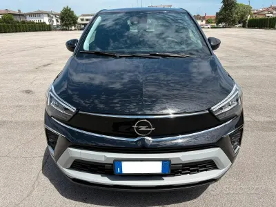 Usata Opel Crossland Ultimate 110 CV (80 kW) 2023 Nero SUV