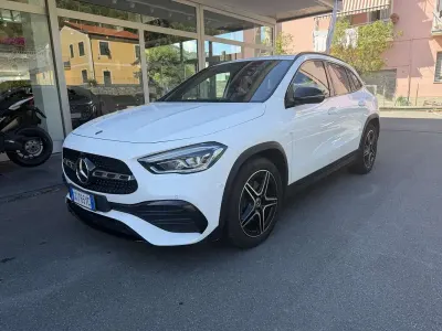 Usata Mercedes GLA200 Premium 163 CV (119 kW) 2021 SUV