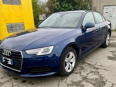 Usata Audi A4 150 CV (110 kW) 2018 Blu Berlina