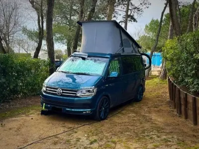 Usata VW California California 204 CV (150 kW) 2016 Blu/azzurro Furgone