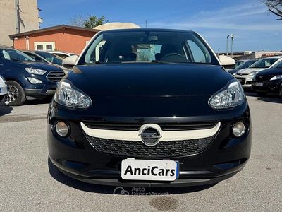 Usata Opel Adam Glam 87 CV (63 kW) 2019 Nero Utilitaria
