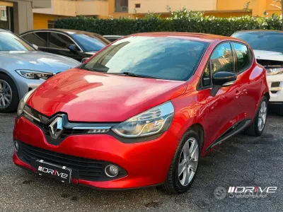 Usata Renault Clio IV 90 CV (66 kW) 2012 Rosso Berlina