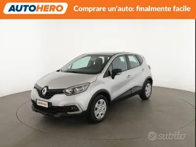 Käytetty Renault Captur Life 90 HP (66 kW) 2018 Harmaa Katumaasturi