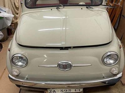 Usata Fiat 500 18 CV (13 kW) 1965 Beige Utilitaria