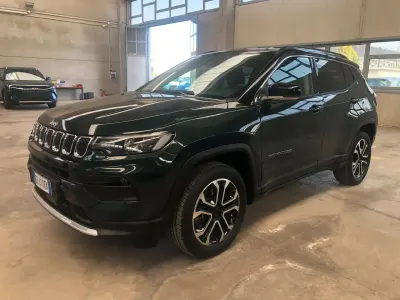 Usata Jeep Compass Limited 131 CV (96 kW) 2021 Nero SUV
