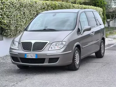 Usata Lancia Phedra