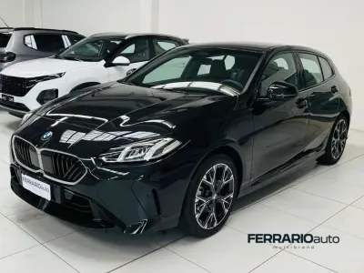 Usata BMW 120 M Sport 170 CV (125 kW) 2025 Nero Utilitaria