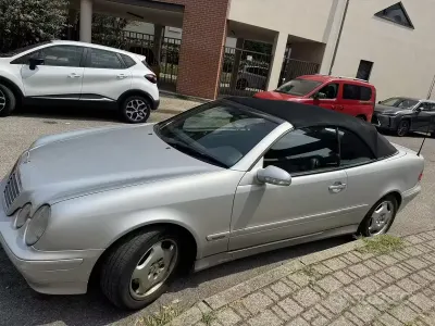Usata Mercedes CLK200 136 CV (100 kW) 2003 Grigio Cabrio