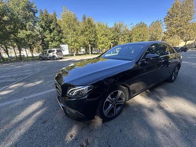 Mercedes E200