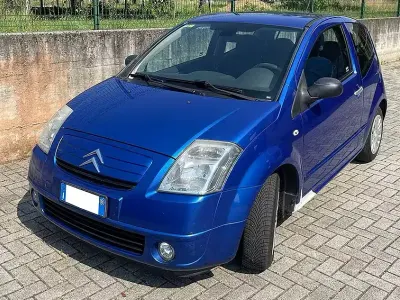 Usata Citroën C2 68 CV (50 kW) 2005 Bluazzurro Utilitaria