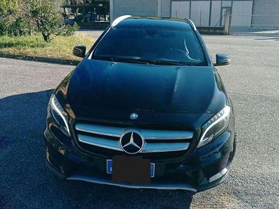 Usata Mercedes GLA220 170 CV (125 kW) 2015 Nero SUV