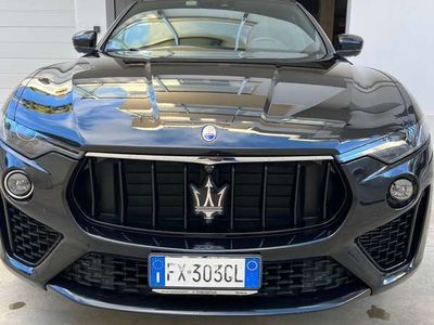 usata Maserati GranSport Levante 3.0 V6Nerissimo 250cv auto