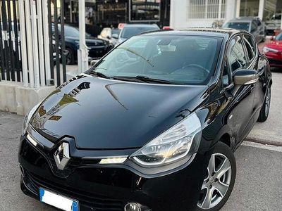 Usata Renault Clio IV 75 CV (55 kW) 2014 Nero Berlina