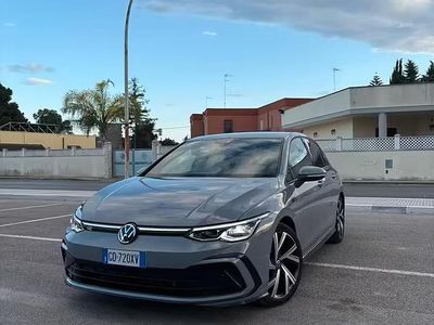 Usata VW Golf VII R-line 150 CV (110 kW) 2021 Grigio Utilitaria