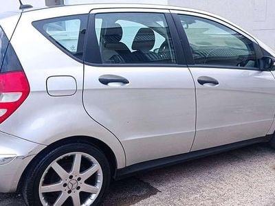 Usata Mercedes A150 Classic 95 CV (69 kW) 2008 Argento Monovolume