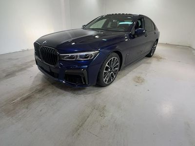 Usata BMW 730 M Sport 2021 Tansanitblau met. Berlina