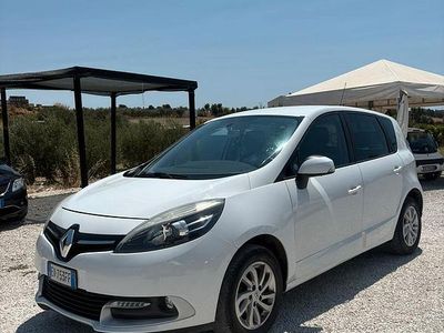 Bianco Usata 2014 Renault Scénic III XMOD Monovolume | 4999 € (Buon prezzo)