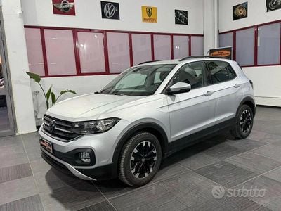 Usata VW T-Cross Style 95 CV (69 kW) 2021 Grigio SUV