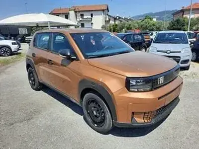 Nuova Fiat Grande Panda Pop 101 CV (74 kW) 2026 Bronzo Utilitaria