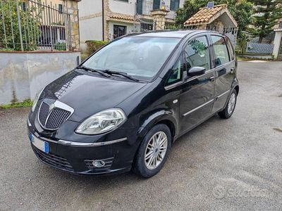 Usata Lancia Musa 90 CV (66 kW) 2009 Nero Monovolume