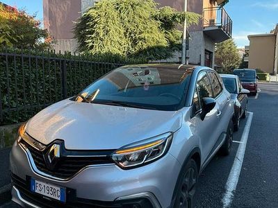 Usata Renault Captur 90 CV (66 kW) 2018 Grigio SUV