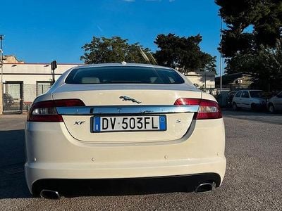 Usata Jaguar XF Portfolio 275 CV (202 kW) 2009 Bianco Berlina