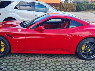 Usata Ferrari California 560 CV (411 kW) 2018 Rosso Cabrio