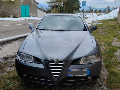 Alfa Romeo 166