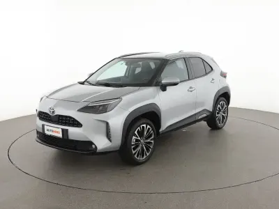Usata Toyota Yaris Lounge 116 CV (85 kW) 2022 Argento Utilitaria